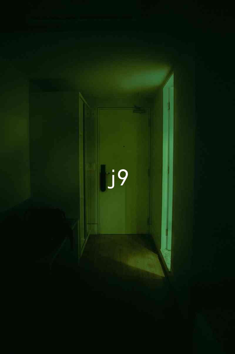 j9